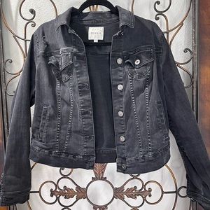 GUC Torrid size 00 Black vintage faded Jean Jacket